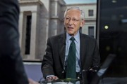 黄历吉日宏观经济学教授兼实践者Stanley Fisher逝世 曾培养全球多位经济决策者